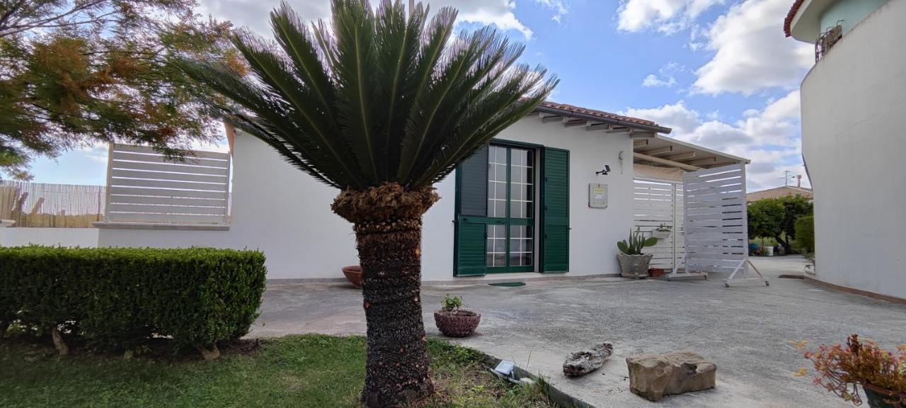 Vila Voscenza Benerica Vittoria Exteriér fotografie